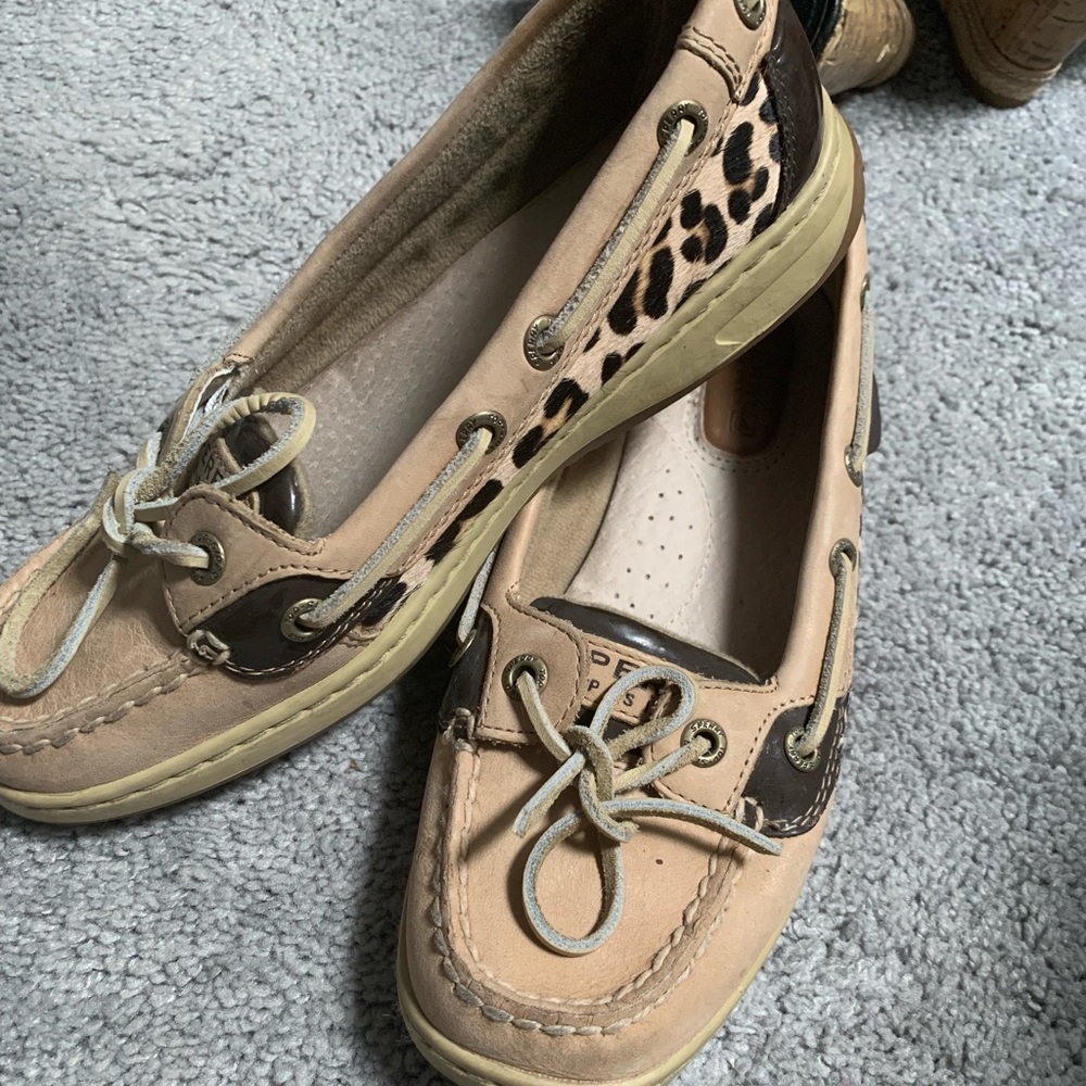 Size 6 Sperry